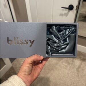 Blissy Charcoal Pillowcase